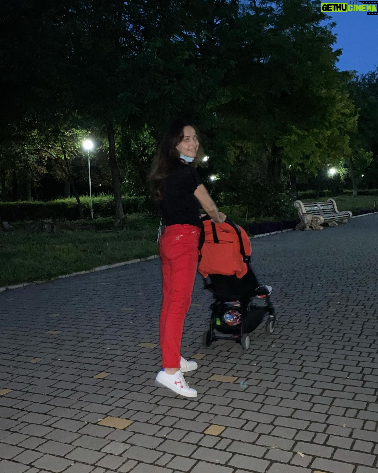 Sofia Nizharadze - 7K Likes -