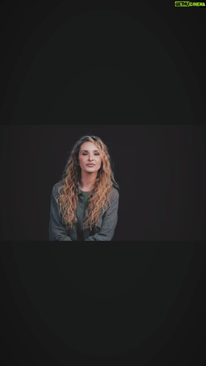 Sofya Kashtanova Instagram - Немного обо мне #софиякаштанова#актриса#♥️#😉