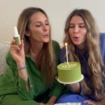Sofya Kashtanova Instagram - В честь дня рождения BioRicas мы дарим вам скидку на всю серию косметики для Богинь 30%, а на нашу новинку – Богатый пользой питательный крем для лица целых 35%! В составе: 5 натуральных масел: масло ши, оливковое, масло миндаля, кокосовое, виноградное; 4 натуральных экстракта: ромашки, конского каштана, свеклы, календулы; вода очищенная серебряная. Наполняйтесь любовью и красотой к себе! Скидки уже на OZON