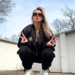 Sointu Borg Instagram - Kuka muu meni tänään ihan tiloihin, kun astu ulos ja näki kevään? Ai juma. Olen elossa.