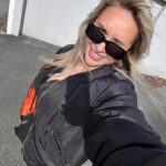 Sointu Borg Instagram - Kuka muu meni tänään ihan tiloihin, kun astu ulos ja näki kevään? Ai juma. Olen elossa.