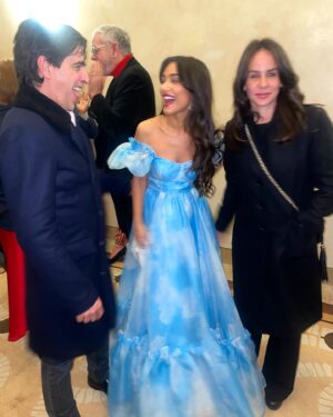Sol Rodríguez Instagram - More because yes 😁🩵🥲☁️✨🫶🏽🍿🎥🎄