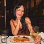 Sol Rodríguez Instagram – Take me to church, i mean Craig’s 🍝 🤤