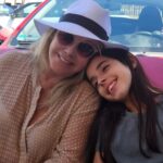 Soledad Silveyra Instagram - Maravilloso día en Siracusa junto a mi amiga @fra_17_.g y su mamá @robertaadamo❤️🇮🇹 Esta niña siempre estará en mi corazón, te prometo Fran que así será. No te olvides que no muy lejos conocerás a mi familia y amigos🦋