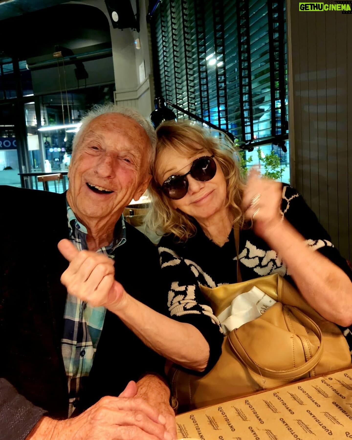Soledad Silveyra Instagram - Con un amor franco-argentino mi amado Dolio Sfacia, maravilloso a sus 89 años♥️