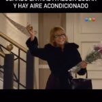 Soledad Silveyra Instagram - Así nos tiene la ola de calor, o no? 🥵🤣