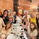 Soledad Silveyra Instagram - Comida de estreno en @eltropezonrestaurant, una alegría🎭 Lamenté la falta de nuestras 2 vestidoras, Celeste y Pato, y de mi querido maquinista Martín. Los quiero y cómo dice Aurora en @lafuerzaobra: a seguir adelante❤️ Gracias público querido por el cariño!!