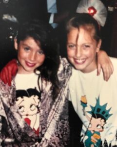 Soleil Moon Frye Instagram - My sister, my soulmate, my best friend. I choose you to ride with throughout every lifetime & beyond. I met you when we were two in apple seed in this beautiful world and the tree of life that has brought us together has continued to flourish as we grow. I watch as our apples blossom, at times fall, and grow again. Thank you for picking me up, and carrying me on your wings. I am in humble honor to fly across the Universe with you 🍎♥️ #truelove @victorialeonardkelly