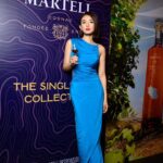 Somaline Ang Instagram - A starry and fun night with new and old friends💙 Martell is the first of the great cognac houses to launch an entire collection dedicated to each terroir in the Cognac region. Join me to the launch of Martell Single Cru collection in Singapore! @MartellOfficial #Martell #MartellSingleCru #Ad