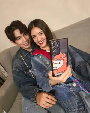 Somaline Ang Instagram - A lot of you have been saying i got a cute phone case, here's why. You guess who suggested this idea? 

Can't wait to see you guys tomorrow!