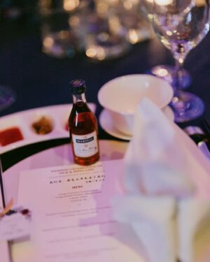 Somaline Ang Instagram - Details on our wedding day🥃❤️‍🔥
Happiness is the first sip of our own cocktail 🍸 ✨️ 

📸 @josedanielretrato