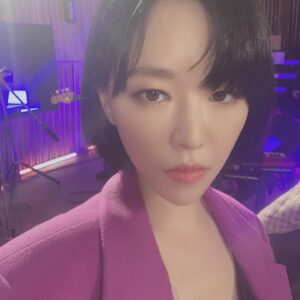 Son Ga-in Instagram - 