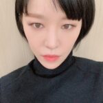 Son Ga-in Instagram –
