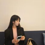 Son Ji-hyun Instagram – 🍒🌸🙄🐰 봄이왔네 소리소문없이