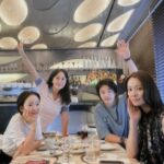 Son Tae-young Instagram - 우리 텐션 업업업🩷🩷 2년만에 만난거 사실이니???찐찐사이~~~~~ 선물 고마워❤️