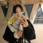 Son Yeon-jae Instagram – 연말이닷🫠✨ 고생한 리프 가족들 @leapstudio_official 🤍