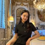 Son Yeon-jae Instagram - I just love Paris😭🤍