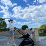 Son Yeon-jae Instagram - 가족과 함께하는 최고의 생일🤍😍🤍 축하해주신분들 너무 감사드려요 예쁜 케이크와 꽃 감사합니다! Thank you @moynat 😍🤍