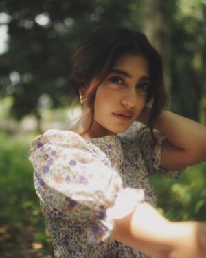 Sona Olickal Instagram - Brb daydreaming ☁️✨

Shot by: @merin__georg 
Grading by: @akn.jpeg