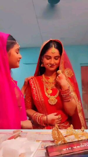 Sonam Lamba Instagram - Maine reel banaiiii 😋😊😊 

#reelsinstagram #trending #reels#sonamlamba