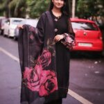 Sonam Lamba Instagram - Got this beautiful dress from @wani_closet__ Check out the page to choose for yourself. 😊