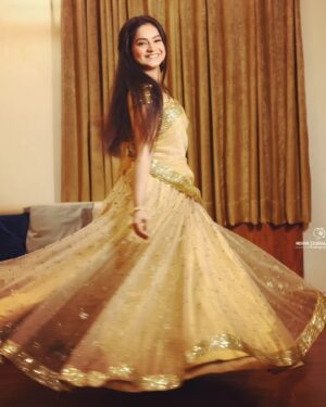 Sonam Lamba Instagram - Jabalpur 😊

Event by- @talentfullon 
Costume by- @swati1475
📷- @g.edition_photography