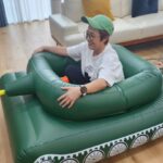 Song Eun-yi Instagram - 내년 휴가때 쓰면 되지 뭐 탱크튜브 #뒤늦은배송