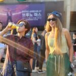 Song Eun-yi Instagram - 브루노마스 보러 가는 길 . 단백질 번대기로 체력충전! 어렵게 티케팅해준 동생 덕에 황홀한 밤 공연끝나자마자 현대카드 신청 완료