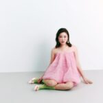 Song Ga-in Instagram - 봄의 왈츠 🌸 @iwomansense 💖