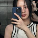 Song Ha-yoon Instagram - 잘 지내고 있어요☺️💚