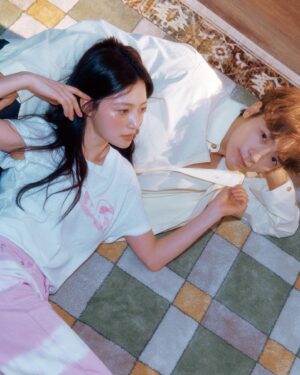 Song Ha-yoon Instagram - 💟

@singlesmagazine