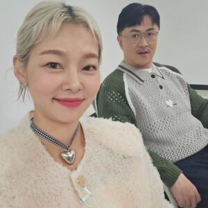 Song Hae-na Instagram - 나는솔로 17기도 많이 사랑해주세용♡
수요일이 제일좋아