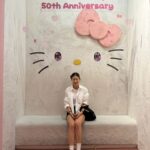 Song Hae-na Instagram - 키티맘껏보고옴