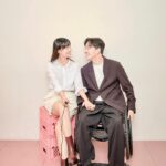 Song Ji-eun Instagram - 안녕하세요🙂😊 시간이 참 빨라요. 어느새 연말이 다가오고 있는데 모두 따뜻하게 보내고 계시나요? 저는 그 어느 때보다 따뜻하고 풍성한 연말을 보내고 있답니다❤️🥰🫶🏻 오늘은 성탄절을 앞두고 제 삶에 선물과도 같이 찾아온 소중한 사람을 여러분께 소개하려고 합니다. 사랑하는 저의 연인인데요, 제가 예쁜 사랑을 하고 있다는 소식을, 오랜 기간 송지은이라는 사람을 응원해 주시고 지켜봐 주신 여러분과 함께 나누고 싶었습니다. 삶을 대하는 멋진 태도와 사람을 사랑할 줄 아는 넉넉한 마음을 가진 사랑스러운 제 짝꿍과의 만남을 기도로 응원해 주시고 지켜봐 주세요🙏🏻 새해에는 유튜브  채널을 통해서도 자주 인사 드리도록 하겠습니다! 하..안 떨릴 줄 알았는데 떨리네요!!! 모두 한 해 마무리 잘 하시고 감기 조심하세요.늘 감사하고 사랑합니다🤗