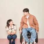Song Ji-eun Instagram - 안녕하세요🙂😊 시간이 참 빨라요. 어느새 연말이 다가오고 있는데 모두 따뜻하게 보내고 계시나요? 저는 그 어느 때보다 따뜻하고 풍성한 연말을 보내고 있답니다❤️🥰🫶🏻 오늘은 성탄절을 앞두고 제 삶에 선물과도 같이 찾아온 소중한 사람을 여러분께 소개하려고 합니다. 사랑하는 저의 연인인데요, 제가 예쁜 사랑을 하고 있다는 소식을, 오랜 기간 송지은이라는 사람을 응원해 주시고 지켜봐 주신 여러분과 함께 나누고 싶었습니다. 삶을 대하는 멋진 태도와 사람을 사랑할 줄 아는 넉넉한 마음을 가진 사랑스러운 제 짝꿍과의 만남을 기도로 응원해 주시고 지켜봐 주세요🙏🏻 새해에는 유튜브  채널을 통해서도 자주 인사 드리도록 하겠습니다! 하..안 떨릴 줄 알았는데 떨리네요!!! 모두 한 해 마무리 잘 하시고 감기 조심하세요.늘 감사하고 사랑합니다🤗