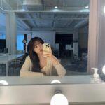 Song Ji-eun Instagram - 📸💛