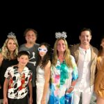 Sonia Fried Instagram - Celebrando Año Nuevo con Parte de mi Familia. Les deseo lo mejor para este 2024, que se cumplan todos sus deseos. Un abrazo cariñoso. 🎆🎇 2️⃣0️⃣2️⃣4️⃣