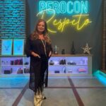 Sonia Fried Instagram – Hoy estaré con @jcrodriguezoriginal.
Aquí la foto en el programa, lista para una entretenida conversación.
Saludos a todos!
#conrespeto 
#conversacion