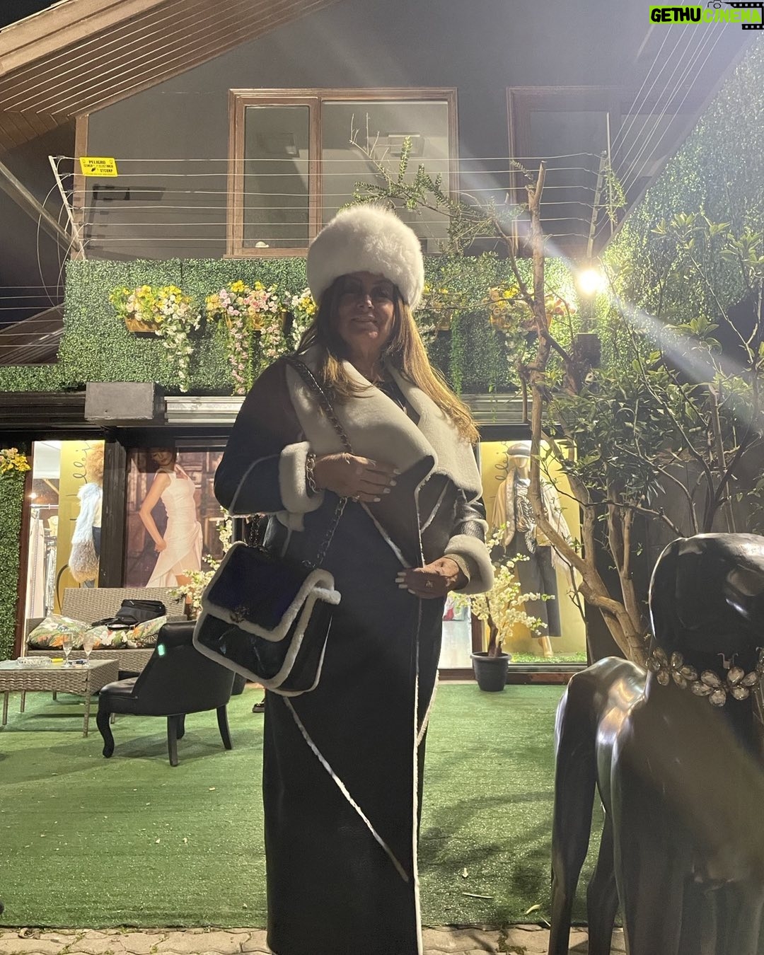 Sonia Fried Instagram - Se me cayó todo el closet encima. Que opinan? Ahora si que estoy exagerada jajaja #viñadelmar