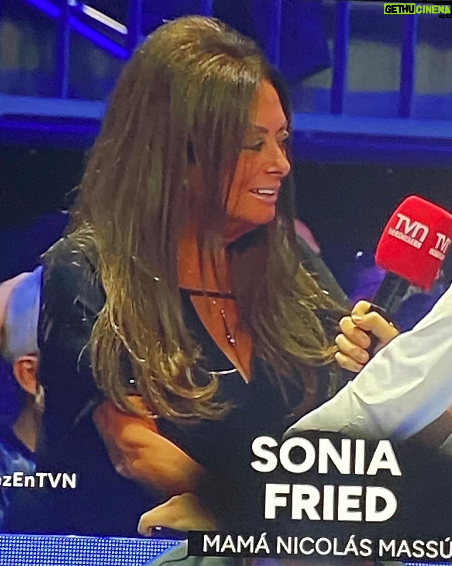 Sonia Fried Instagram - Hola a todos! Aquí algunas fotos de la exhibición del viernes de Monticello acompañando a mi hijo.