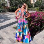 Sonia Kruger Instagram - It’s resorted to this… 🤣☀️🌺 #travel #ad #gifted #atlantistheroyal