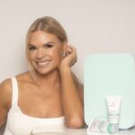 Sonia Kruger Instagram - We are so proud to announce Australia’s much loved television presenter, Gold Logie Award winner, and media personality @soniakruger as our brand ambassador for our brand new #freezeframe 48 HOUR WRINKLE FREEZE Ice Roller Mask 🩵 “No matter how busy my schedule is I know I can get my skin to look smooth and glowing in just 30 minutes with 48 HOUR WRINKLE FREEZE” Sample Sonia’s secret to instantly smooth and glowing skin, 48 HOUR WRINKLE FREEZE available instore at @pricelineau & @chemistwarehouseaus and online via the link in our bio 🛒 #glowingskin #soniakruger #freezeframebeauty #brandambassador