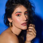 Sonia Rathee Instagram - listen to the sound of waves within you 🌊