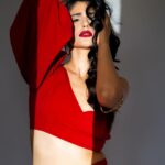 Sonia Rathee Instagram - Betty boop energy 💋 💄💈 @hairbyprem @makeupbykaranc 📸 @miteshsphotography Styled by @sameerkatariya92 Outfit @houseofvarada Sunglasses @_shophermosa_ Styled by @sameerkatariya92