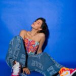 Sonia Rathee Instagram - 🫐🦋💎 Makeup: @makeupbykaranc Hair: @hairbyprem Photography: @miteshsphotography @sarthakgogna Denims @meenswear_ corset top @zi.p__ by @payal_zinal Accessories @baala_jewels Styled by @sameerkatariya92