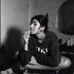Sonia Rathee Instagram - Nike…just chew it 🍕 . . 📸 @dieppj #shotonfilm