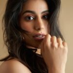 Sonia Rathee Instagram - 🩵💙🤍 Styled by @sameerkatariya92 Hairstylist- @hairstylsit_madhav2.0 Makeup Artist - @richie_muah Photographer- @kevin.nunes.photography Talent Agency - @palsandpeersentertainment @palsandpeerstalents Managed by - @ayushisarda9833