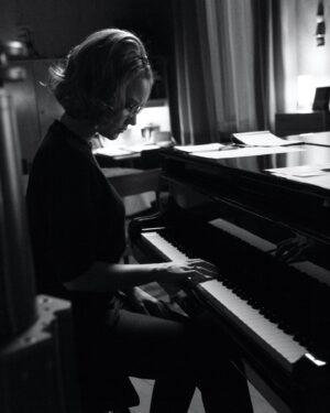 Sonja Gerhardt Instagram - Musik sagt so viel, ist so viel, kann so viel, macht so viel...🎼
