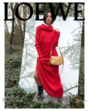 Sonoya Mizuno Instagram - @loewe Fall Winter 2023 pre collection campaign

Photography @juergentellerstudio 

Creative direction @jonathan.anderson 

Styling @benjaminbruno_ 

#LOEWE #LOEWEFW23
