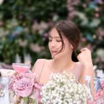 Sonya Pandarmawan Instagram – Dalam rangka yang tadinya mau foto cantik sambil ala-ala pegang minuman, eeehh… tapi anginya agak gak nyantai, jadi gak jadi deh😛 hihi

Makasiiii @nareend udah fotoin 🫶🏻